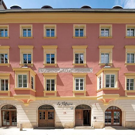 Altstadthotel Der Patrizier Regensburg Exterior photo